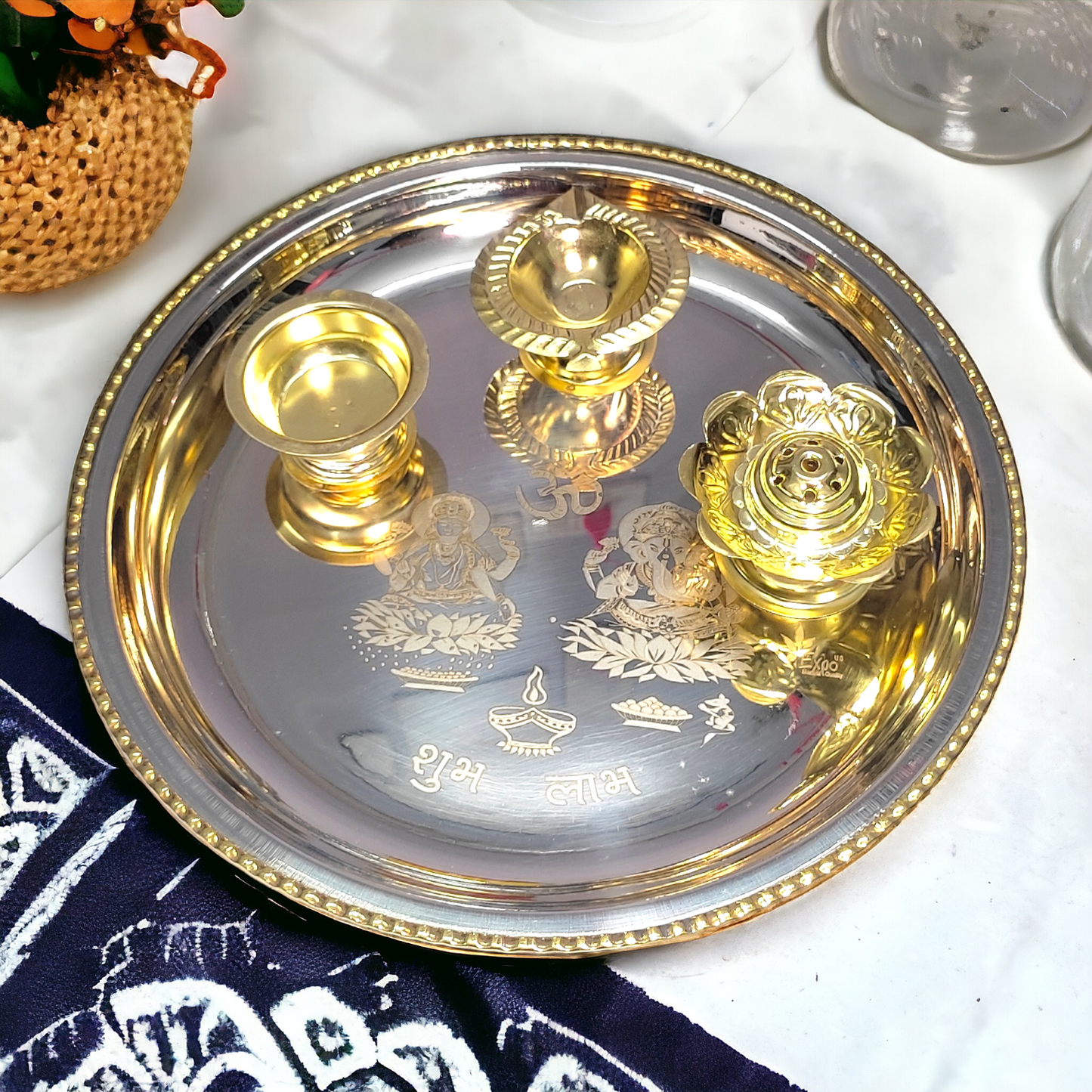 Expo Decorative Two tone Pure Steel Brass Aarti Thali 9-inch, Free 1 Packet Agarbatti & 1 Packet Roli Kukum